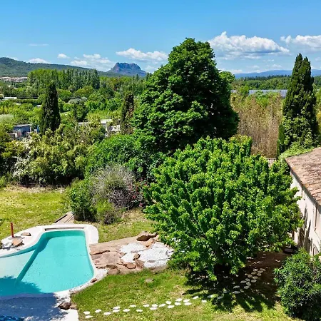 Pio * Roquebrune-sur Argens