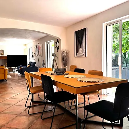 Pio * Roquebrune-sur Argens