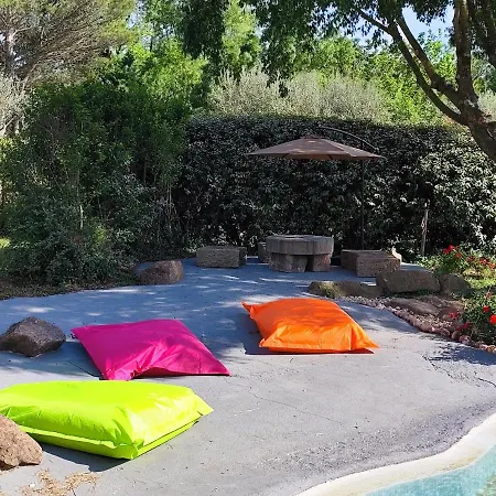 Pio * Roquebrune-sur-Argens